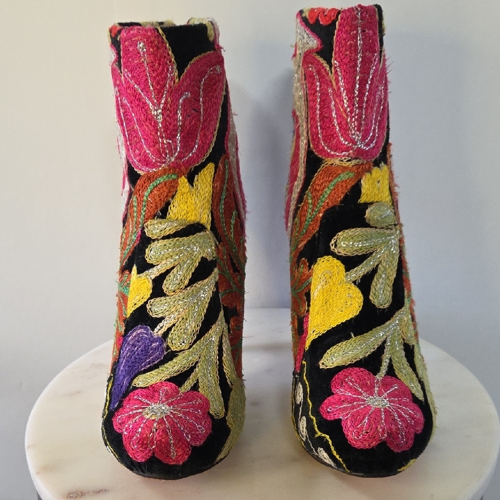Rockwell Tharp Embroidered Floral And Bird Leather Ankle Boots Vintage Size 38 - Picture 2 of 8